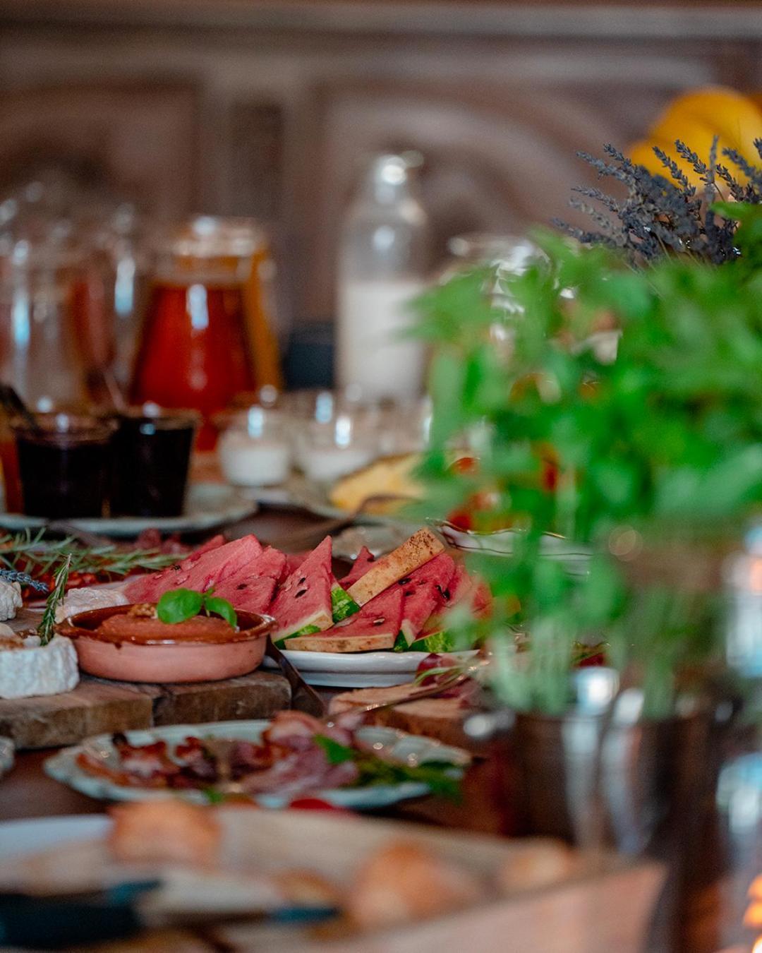 Mas Des Comtes De Provence Hotel Tarascon Kültér fotó
