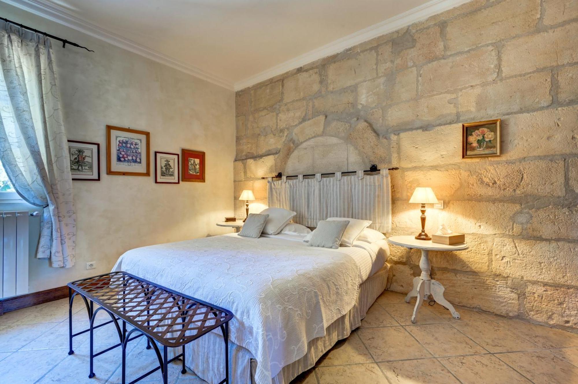 Mas Des Comtes De Provence Hotel Tarascon Kültér fotó
