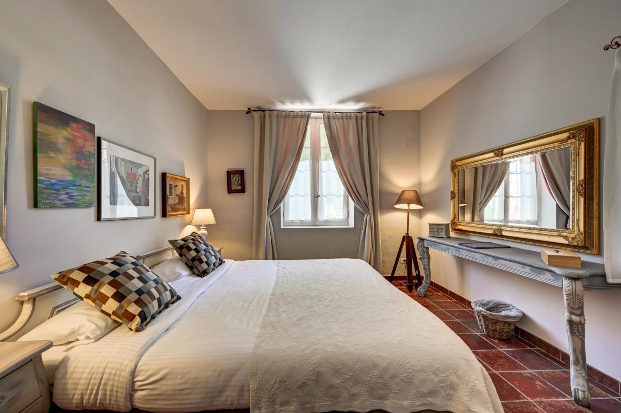 Mas Des Comtes De Provence Hotel Tarascon Kültér fotó