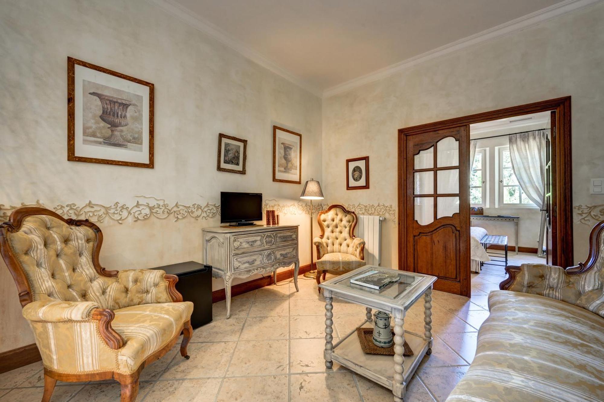 Mas Des Comtes De Provence Hotel Tarascon Kültér fotó