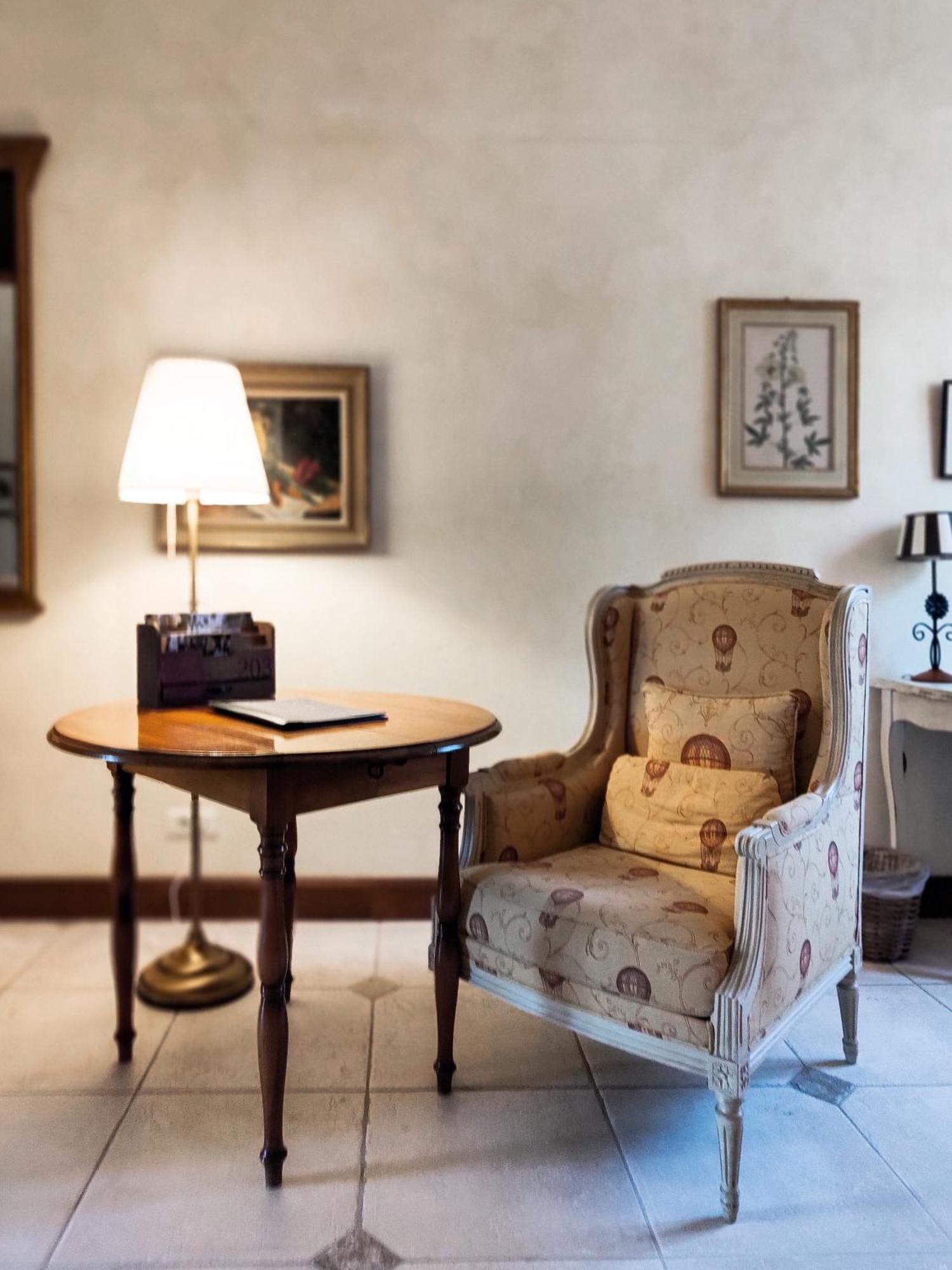 Mas Des Comtes De Provence Hotel Tarascon Kültér fotó